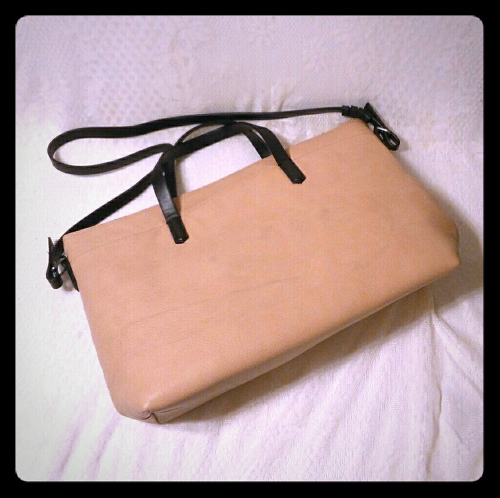 Zara Basic Travel Bag